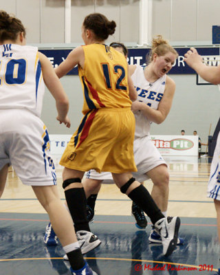 Queens vs Laurentian 08526 copy.jpg