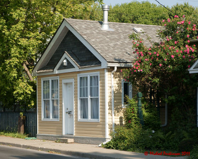 Portsmouth Village 06489 copy.jpg