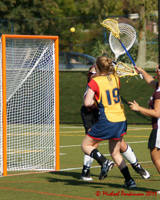 Queen's vs McMaster 03329 copy.jpg
