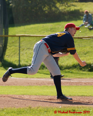 Queen's vs Laurier 05088 copy.jpg