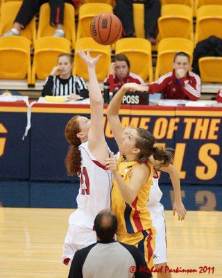 Queen's vs Guelph 01144 copy.jpg