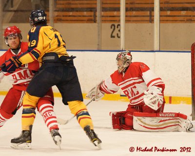 Queen's vs Royal Military College 07091 copy.jpg