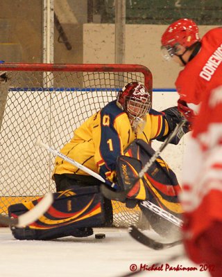 Queen's vs Royal Military College 07174 copy.jpg