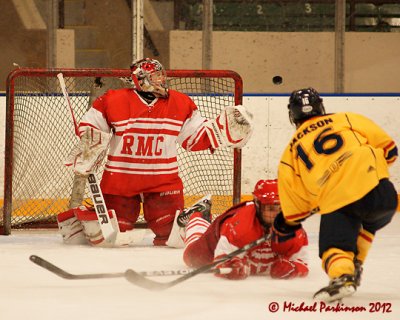 Queen's vs Royal Military College 07290 copy.jpg