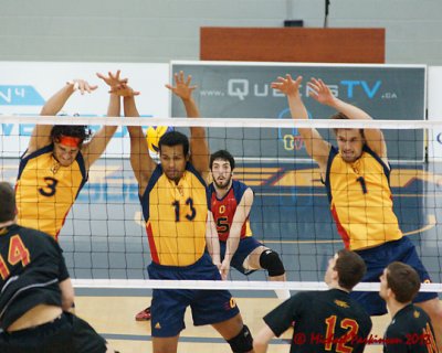 Queen's vs Guelph 03682 copy.jpg