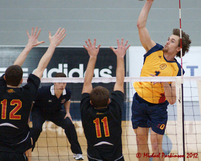 Queen's vs Guelph 03728 copy.jpg