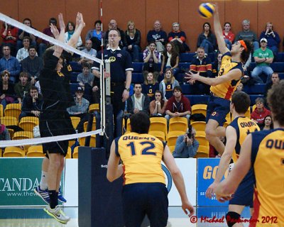 Queen's vs Guelph 03866 copy.jpg