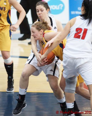 Queen's vs Carleton 03168 copy.jpg