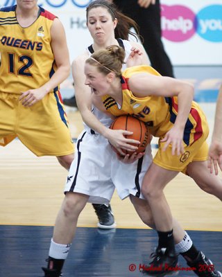 Queen's vs Carleton 03169 copy.jpg