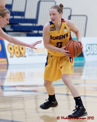 Queen's vs Carleton 03238 copy.jpg