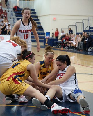 Queen's vs Carleton 03325 copy.jpg
