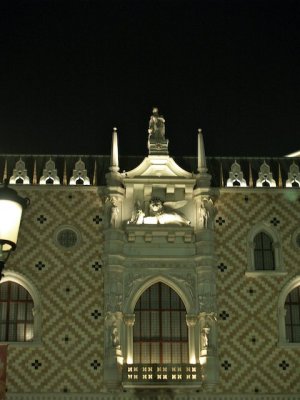 PC209108.jpg