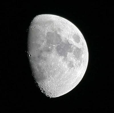 IS-Moon-3119