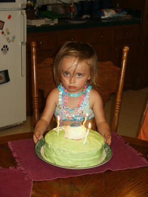 Maggie3rdBDay.060406 (170).JPG