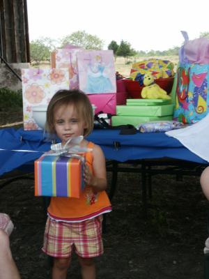 Maggie3rdBDay.060406 (5).JPG
