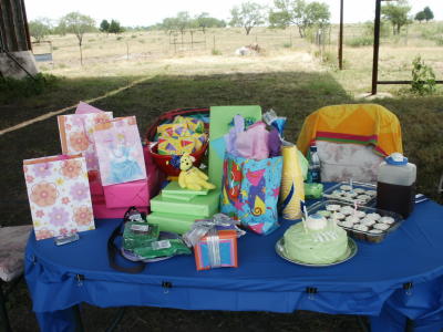 MaggieBDay.060406 (4).JPG