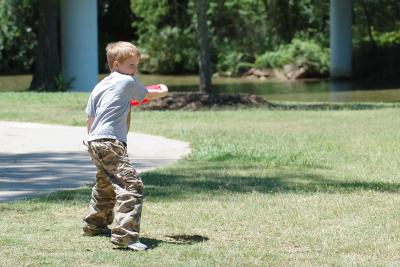 g4/13/406813/3/59833245.FrisbeeGolf013sm.jpg