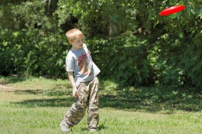 g4/13/406813/3/59837522.FrisbeeGolf117sm.jpg