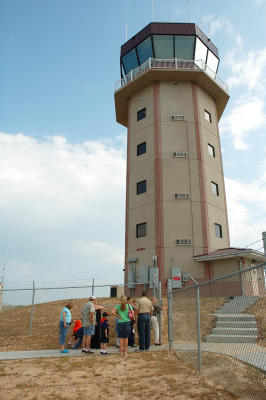 Air Traffic Tower 16 sm.jpg