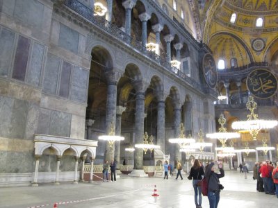Big walls and columns