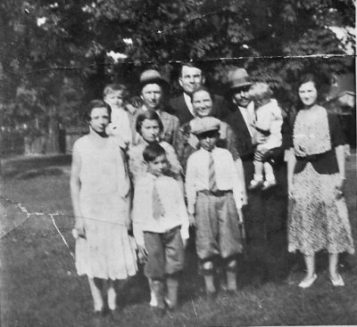 Onyshko family 1932