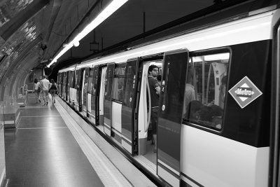 madrid metro.jpg