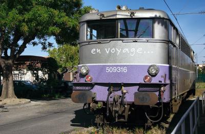 en voyage... the BB9316 at Avignon depot.