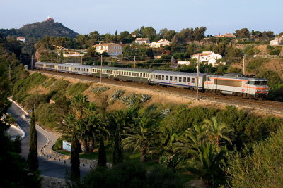 The BB22361 between Le Dramont and Agay.