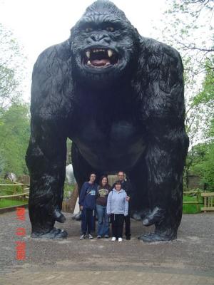 Me & Kaz & Mum & Trevor 13-05-2006.JPG