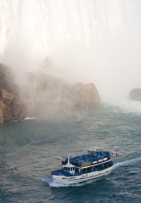 Maid of the Mist near Canadian Horsehoe Falls