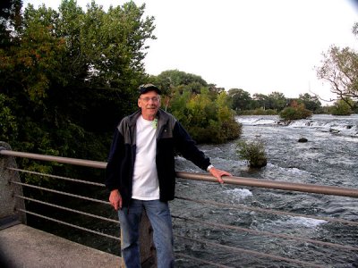 I am on Goat Island near Niagara Falls.jpg