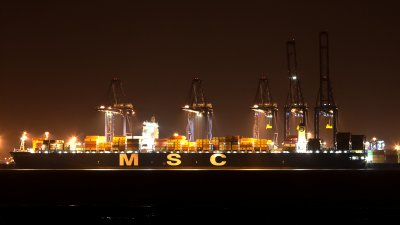 MSC RAPALLO AT THE PORT OF FELIXSTOWE