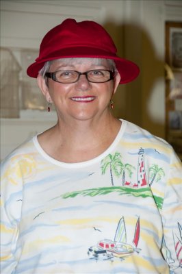Had to get a shot of Eunice in her red hat!!