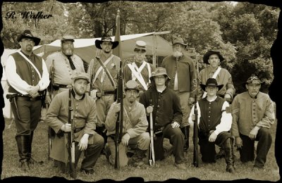 Confederate Solders Gather For A Picture