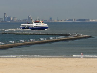  Ferry between Breskens and Vlissingen. Only cyclists and foot traffic