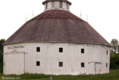 1908 Singleton Round Barn-4