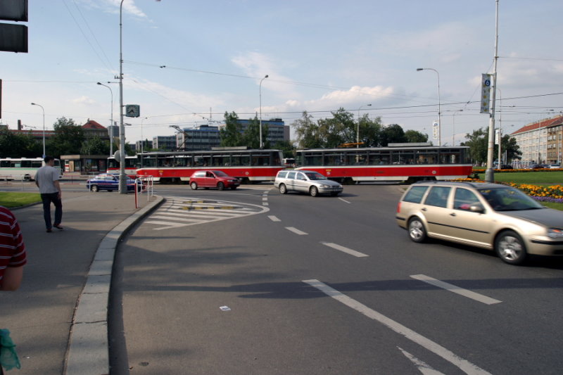 8685 + 8686 Tatra T6A5