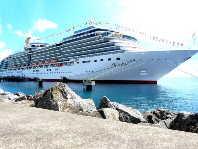 ARCADIA (2005) @ Roseau, Dominica
