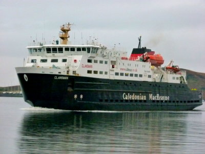 CLANSMAN (1988) @ Oban, Scotland (Arriving)