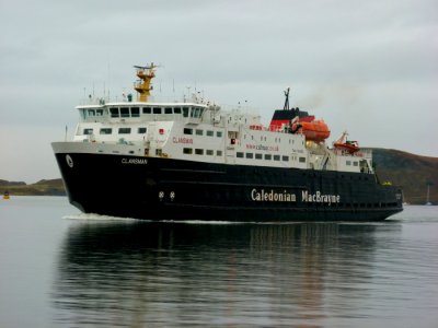 CLANSMAN (1988) @ Oban, Scotland (Arriving)