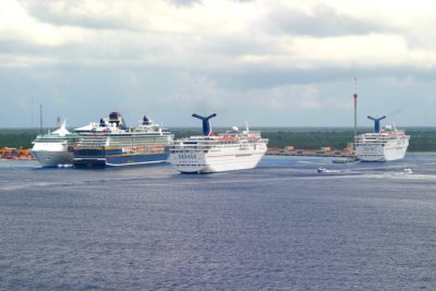 CRUISE SHIPS -  LINE-UP ODDS