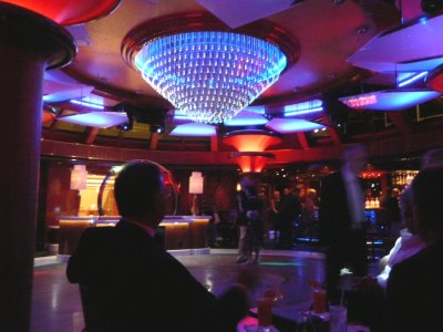 QUEEN VICTORIA hemispheres Nightclub