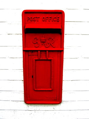 United Kingdom - Burton on Trent, G R Post Box,  Tatenhill Lock @ Branston Water Park