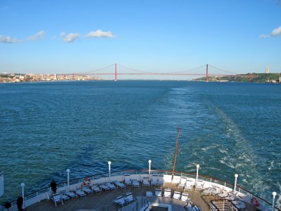 Portugal - Lisbon, Ponte 25 de Abril Bridge from Boudicca