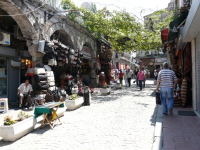 Turkey - Istanbul, Shops outside the Souk