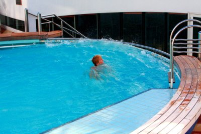 P&O AURORA Riviera Pool