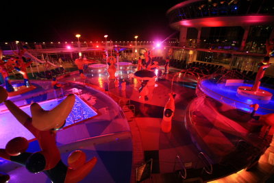 INDEPENDANCE OF THE SEAS H20 Zone
