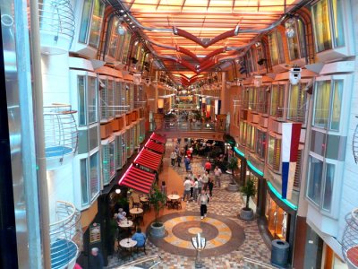 CRUISE SHIPS INSIDE - RCI INDEPENDANCE OF THE SEAS 14-Meditereanean Cruise + 10-Day Canaries Cruise