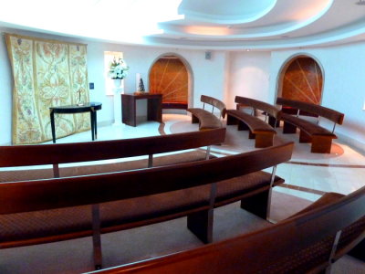 INDEPENDANCE OF THE SEAS Skylight Chapel