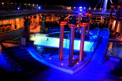 INDEPENDANCE OF THE SEAS Solarium Adult Pool